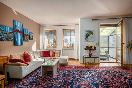 Wohnzimmer mit Wintergarten - 