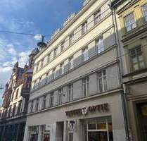 Helle 3-Zimmerwohnung mit Einbauküche in Top-Lage im Herzen der Stadt! - Halle (Saale) Altstadt