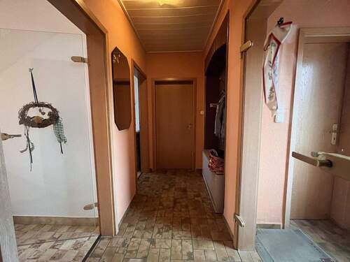 Flur - 6 Zimmer Einfamilienhaus in Rheine