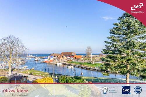 Ausblick - Maritim in erster Reihe - Ihr Logenplatz am Seglerhafen.
