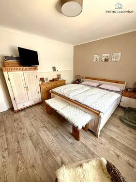 Schlafzimmer EG (2) - 