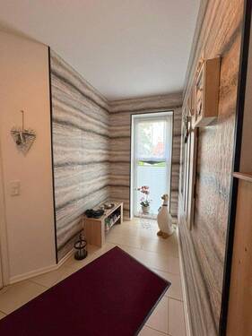 Flur (2) - 