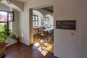 Eingang zum Bennosaal - 