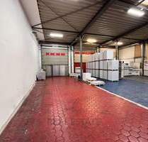 Ebenerdige Lagerfläche mit zwei Sektionaltoren in Norderstedt