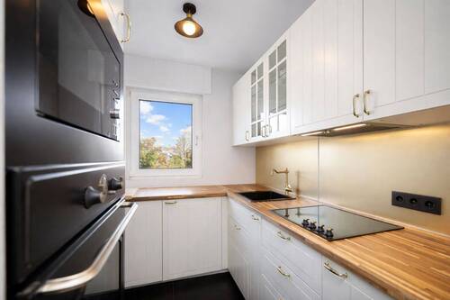 Küche_seitlich - Etagenwohnung mit 56,00 m&sup2; in Köln zum Kaufen