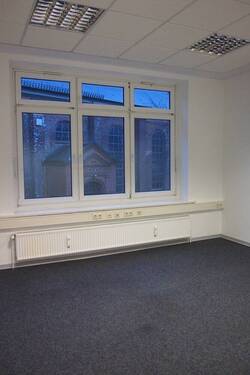 Büro 2 - 