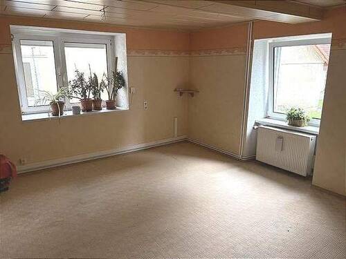 Wohnzimmer im Erdgeschoß - 