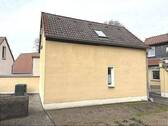 Hofansicht Nebengebäude mit Gästewohnung - 