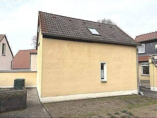 Hofansicht Nebengebäude mit Gästewohnung - 