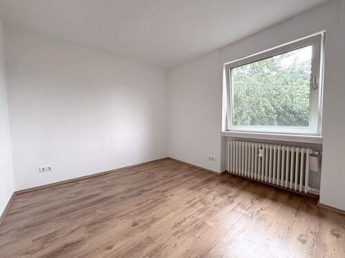 Zimmer 3 - 
