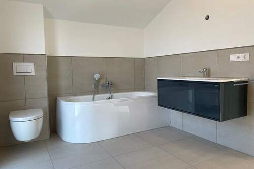 modernes Tageslichtbad - 