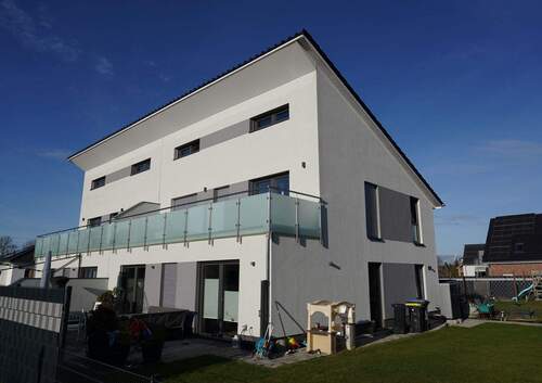 moderne DHH in Dollbergen - * Moderne Immobilie mit hochwertiger Ausstattung * - großzügige Doppelhaushälfte in Dollbergen
