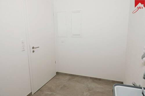 Hauswirtschaftsraum Bild II - 