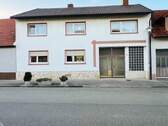 1 - Zweifamilienhaus in bevorzugter Lage von Oberhausen (Feldrandlage)