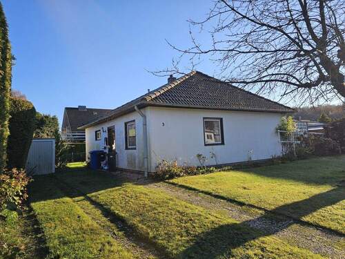 Frontansicht - 3 Zimmer Mehrfamilienhaus, Wohnhaus zum Kaufen in Bad Bederkesa