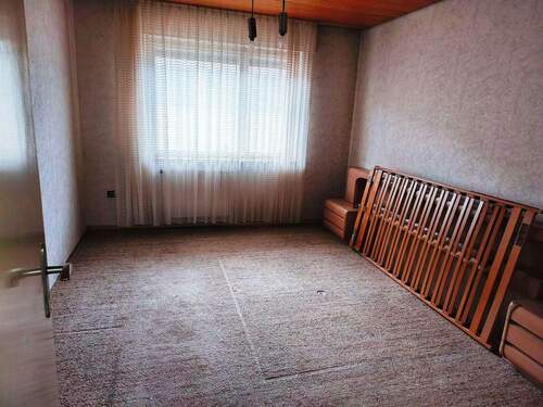 Schlafzimmer - 3 Zimmer Etagenwohnung in Pforzheim