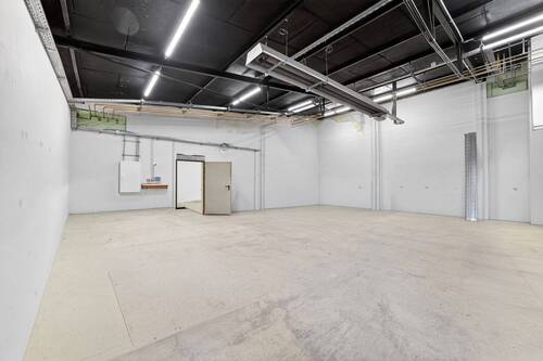 Halle 1 - Einfamilienhaus zur Miete in Saarlouis