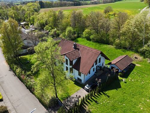 Blick auf die Immobilie - 