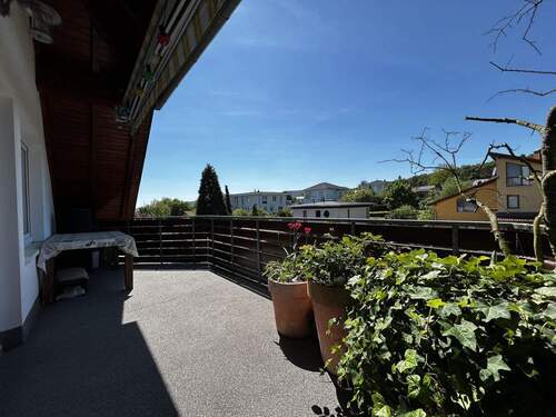 Westbalkon mit Fernblick - Etagenwohnung mit 127,00 m² in Kassel zum Kaufen
