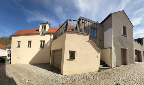 Bild 2 - 3 Zimmer Einfamilienhaus zum Kaufen in Schwandorf