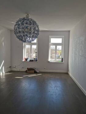 Wohnzimmer - 2 Zimmer Etagenwohnung in Leipzig