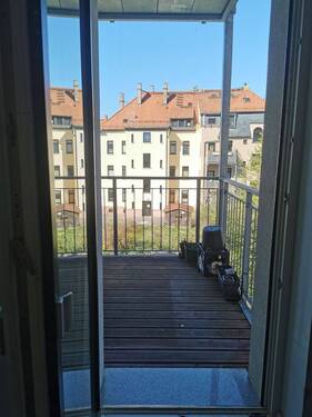Balkon - Etagenwohnung mit 73,00 m&sup2; in Leipzig zur Miete