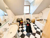 Badezimmer DG - 