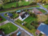 Drohnenfoto - Mehrfamilienhaus, Wohnhaus mit 137,00 m&sup2; in Cappel zum Kaufen