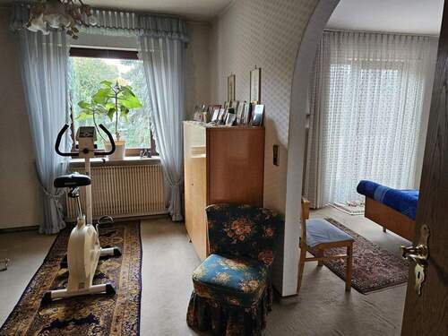 OG Ankleide/SZ und Schlafzimmer - 