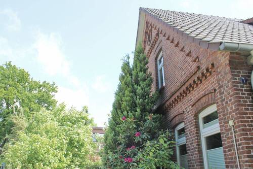 Bild 2 - 7 Zimmer Einfamilienhaus zum Kaufen in Hamburg