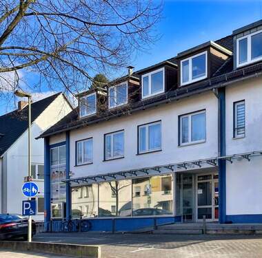 Außenansicht - Helle (Laden-)Büroeinheit (EG) in Kassel-Oberzwehren