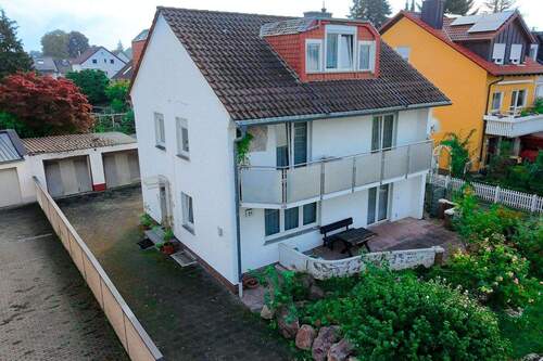 Außenansicht Haus - Wohnen, investieren oder kombinieren - vielseitig nutzbares 3-Fam.-Haus für jede Lebensphase