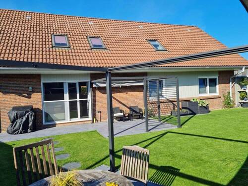 Terrassen und 2 Pergolen - 