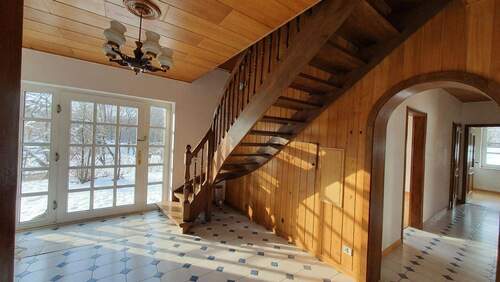 098400a3-d990-4170-a7b8-e58aa8684c6b.jpg - 