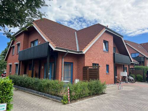 1.jpg - Traumhafte, renovierte Wohnung in Sackgassenlage nur 100 Meter zum Strand