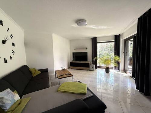 Wohnen1 - 3 Zimmer Etagenwohnung zum Kaufen in Köln