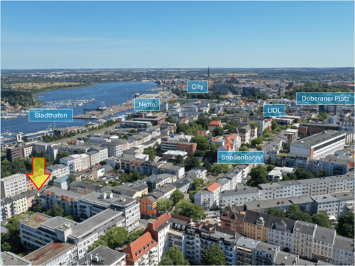 Luftbild - Rostock-City (KTV), nahe Doberaner Platz und Stadthafen, 1 WE frei für Sanierung, 1 Stellplatz