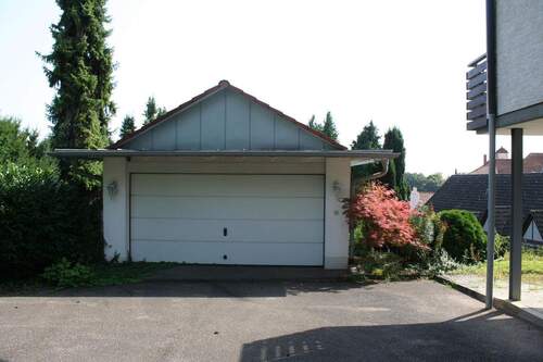 Bild 2 - 8 Zimmer Einfamilienhaus zum Kaufen in Lahr