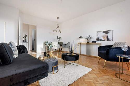 Wohnzimmer - 3 Zimmer Etagenwohnung zum Kaufen in Bensheim