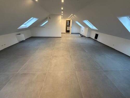 Bild 3 - 1 Zimmer Etagenwohnung in Mülheim