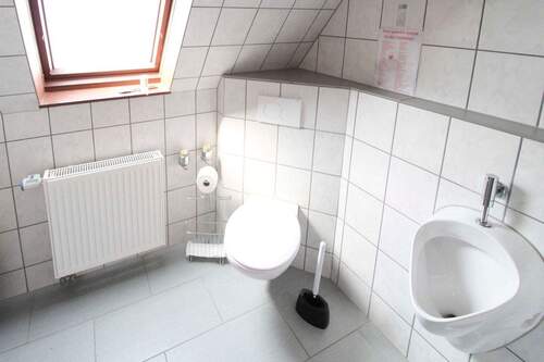 Badezimmer 2.OG (2) - 