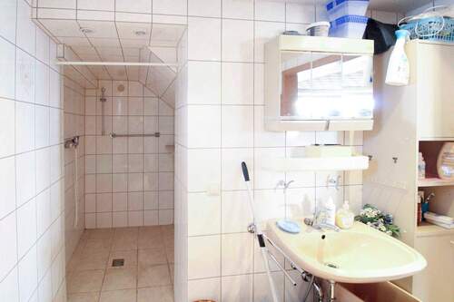 Badezimmer EG (2) - 