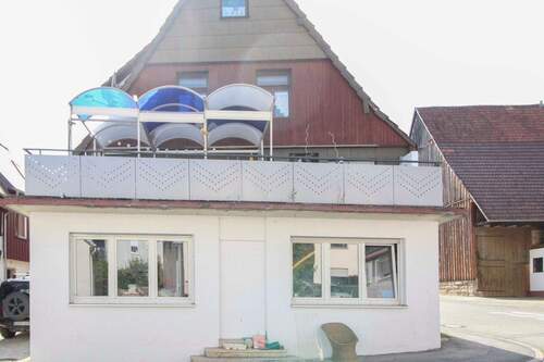 Außenansicht (2) - Charme und Potenzial - Ihr Raum für neue Perspektiven in Rottenburg-Ergenzingen