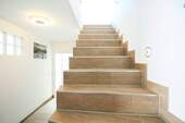 Treppenaufgang (Neubau) - 