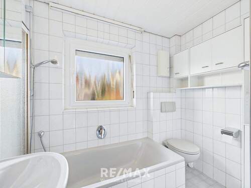 Bad - Reihenmittelhaus mit 92,00 m&sup2; in Kernen-Stetten zum Kaufen