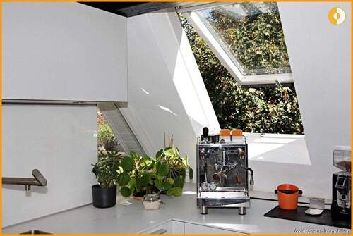 Küche - Axel Meisen Immobilien: Schicke Dachgeschoss-Maisonette