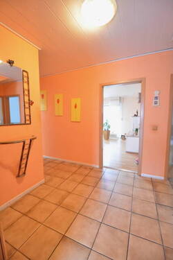 Flur EG - Einfamilienhaus mit 142,00 m&sup2; in Nordwalde zum Kaufen