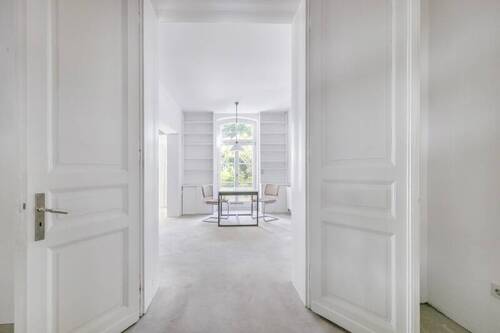 Wohnbereich - 6 Zimmer Mehrfamilienhaus, Wohnhaus zum Kaufen in Köln