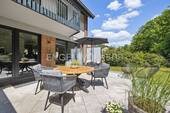 Terrasse in südöstlicher Ausrichtung - 4 Zimmer Reihenendhaus in Großhansdorf