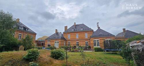 Bild 1 - Historische Mehrfamilienhäuser mit Ausbaureserve - Einzigartiges Kulturdenkmal in Top-Lage!